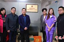 李志强委员工作室： 左手牵着老兵，右手握着群众
