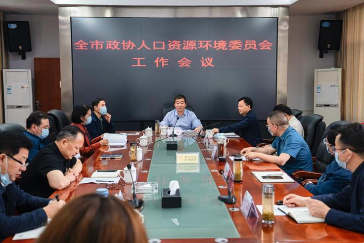 ad06a6830a2f452289c8fce456bdf15f.jpg