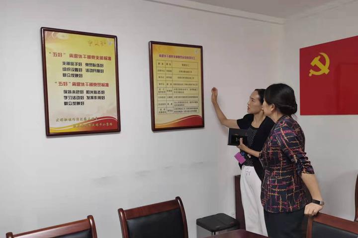 57d90b4aaf8144aca2ed925516544409.jpg