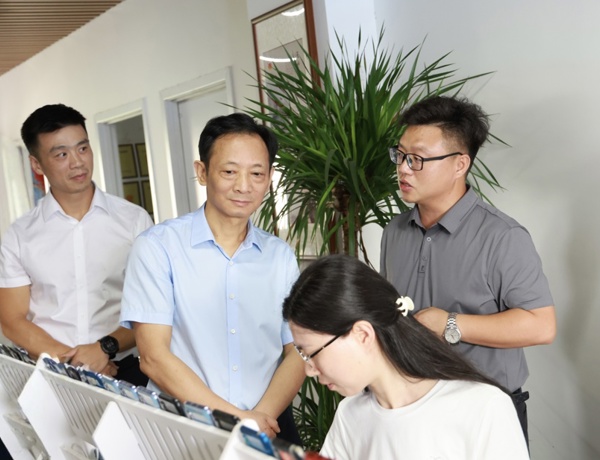 黄清宇赴汉寿县调研