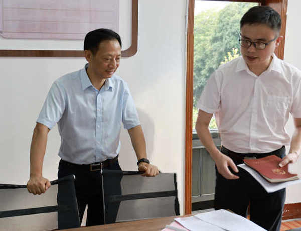 黄清宇赴鼎城区花岩溪镇调研