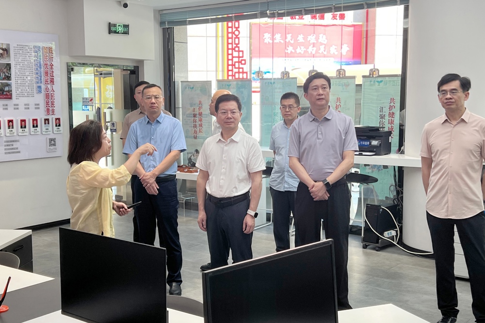 吴兴国带队赴鄂皖浙开展重点课题调研